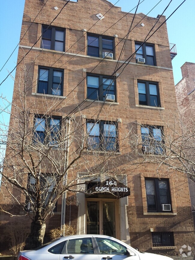 Building Photo - 164 Ogden Ave
