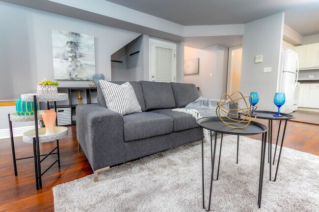 Foto del edificio - 4642 N Malden St