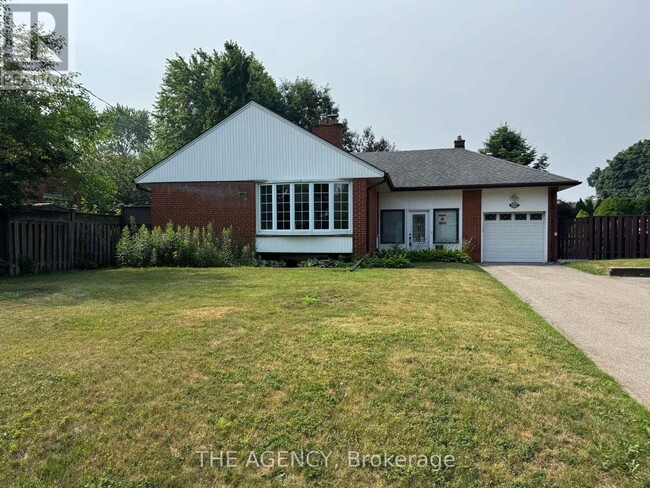 Building Photo - 1590 Liveoak Dr