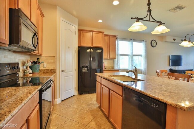 Foto del edificio - 3 br, 2 bath House - 899 Molly Cir