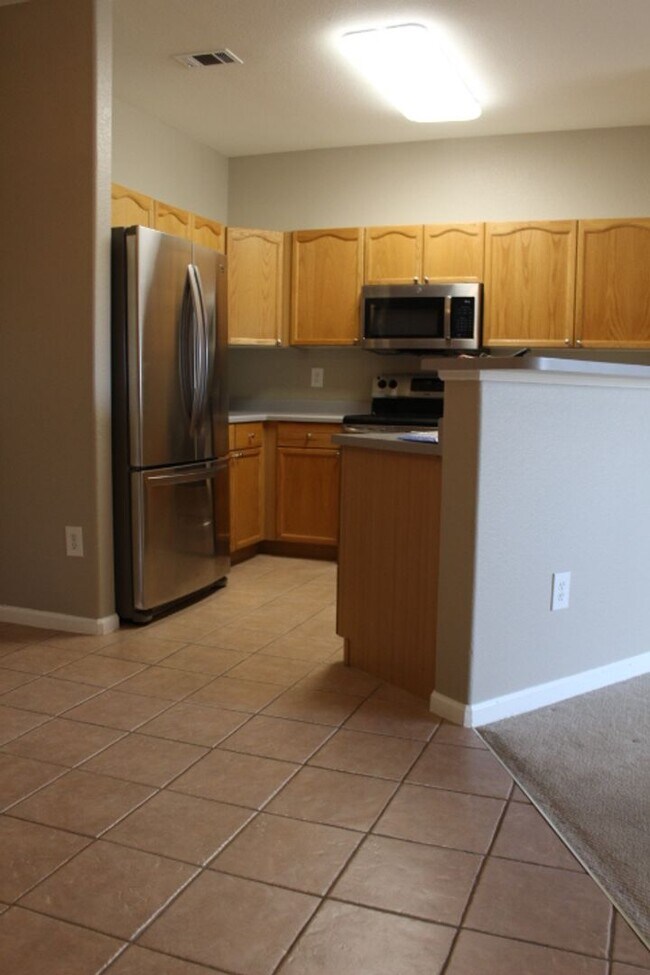 Foto del edificio - Deer Creek - 2nd Floor 2 bedroom/2 Bath Condo!