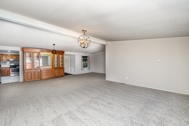 Building Photo - 15832 18th Pl W
