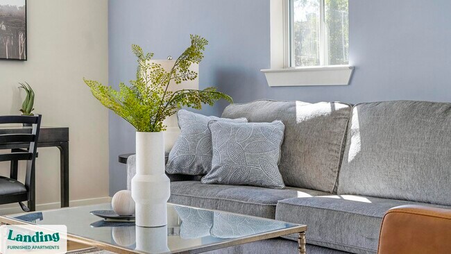 Building Photo - 1000 Forestview Dr