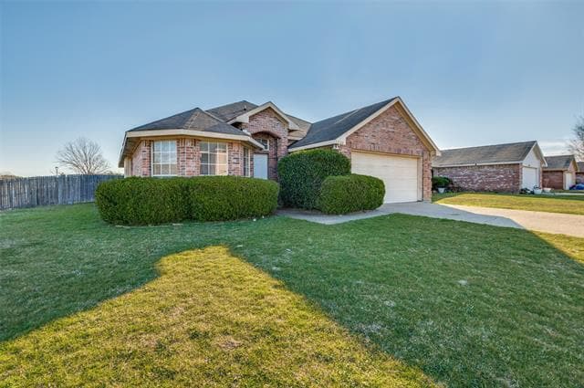 Building Photo - 1500 Yellowbird Ct