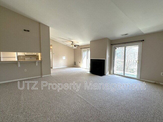 Foto del edificio - 1111 Castle Harbor Way