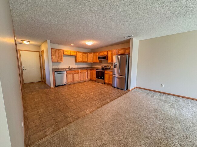 Foto del edificio - 1611 Gunston Dr
