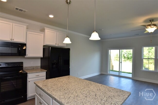 Foto del edificio - 74 Horizon Ln