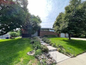 Building Photo - 5974 S Milwaukee Way