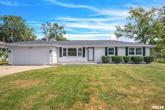 Building Photo - 3422 N Rockwood Rd