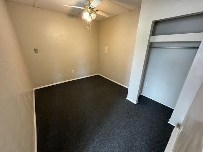 Foto del edificio - 1st floor Apartment