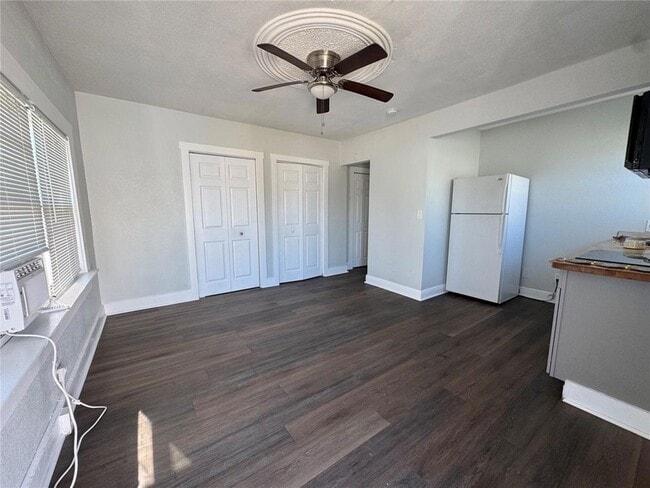 Photo - 3927 6th St S House