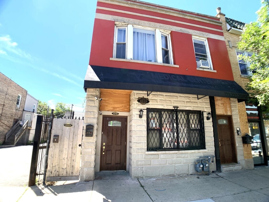 4039 W Armitage Ave, Chicago, IL 60639 - House Rental in Chicago, IL ...