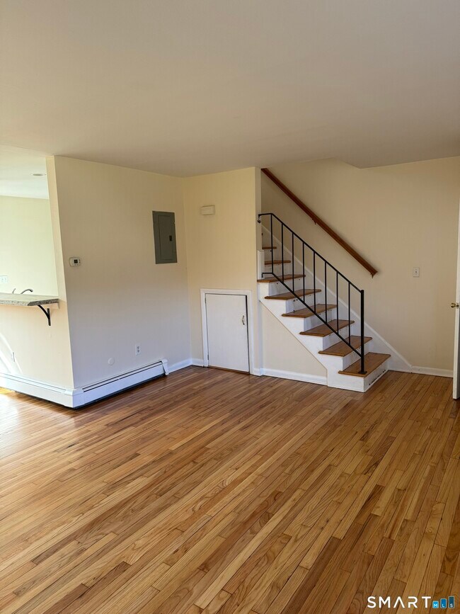 Foto del edificio - 855 Black Rock Tpke