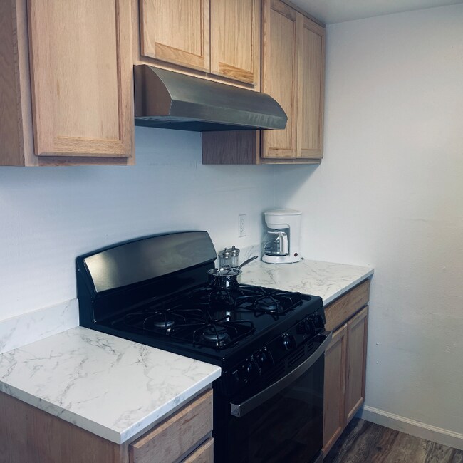 Foto del edificio - 1990 Benita Dr