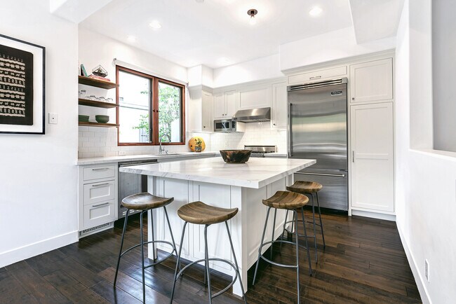 Foto del edificio - 838 16th St