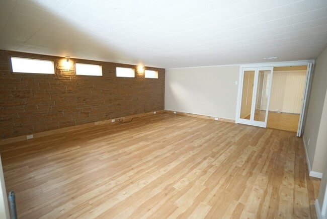 Building Photo - 3-Bed, 2-Bath, River Front Home in Seminole Heights