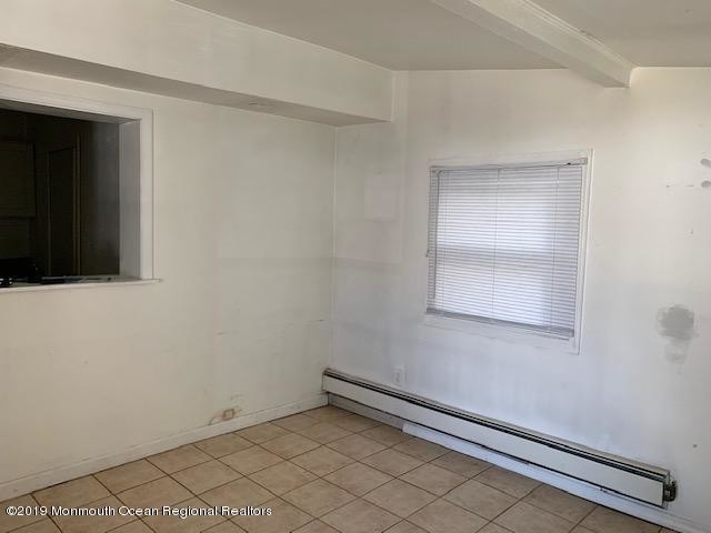 Foto del edificio - 332 Port Monmouth Rd