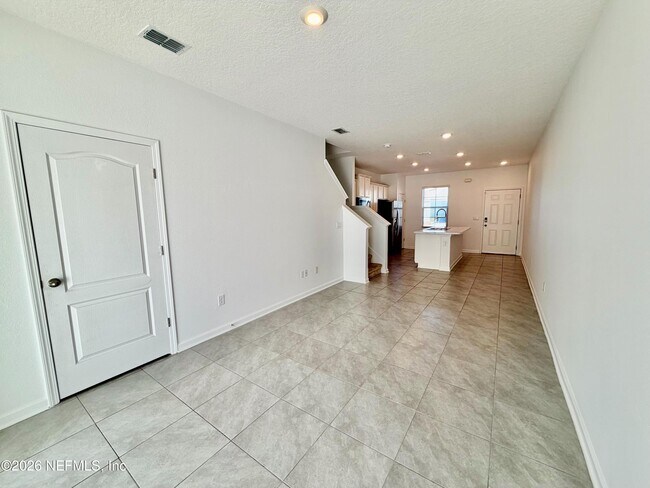 Foto del edificio - 4080 Oak Mill Rd