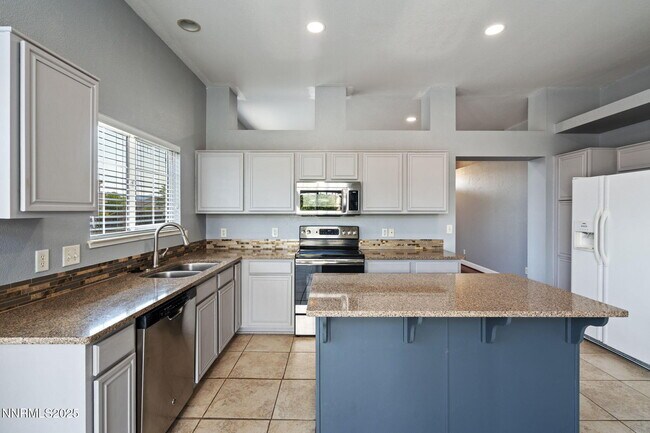 Foto del edificio - 1470 Ridge Point Dr