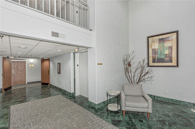 Foto del edificio - 26101 Village Ln