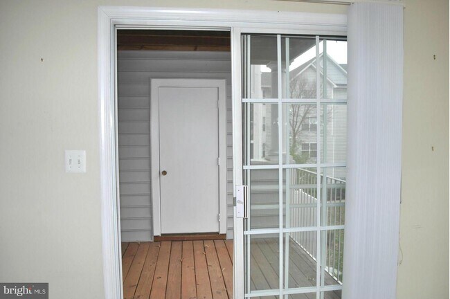 Building Photo - 503 Mathias Hammond Way