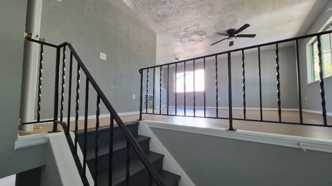 Foto del edificio - 391 Liscum Dr