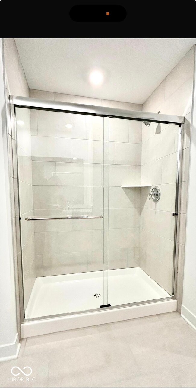 Foto del edificio - 6756 Sugar Crk Ln