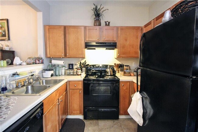 Foto del edificio - 3620 Ginnis Ct