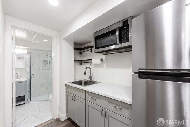 Building Photo - 207 Buena Vista Ave