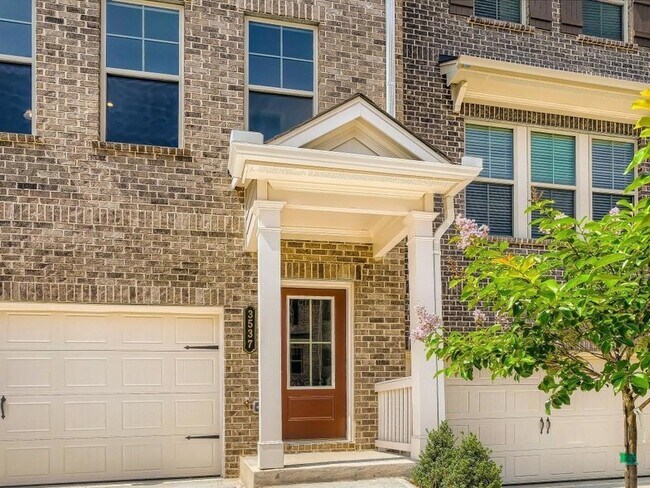 Foto del edificio - 3537 Hidden Valley Cir