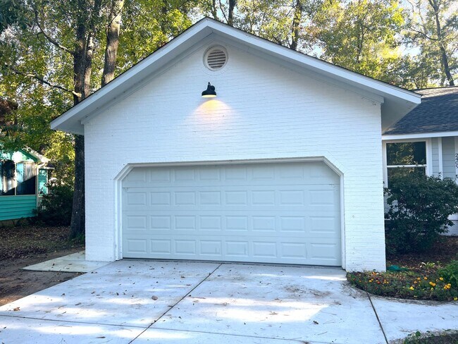 Foto del edificio - Pet Friendly, Remodeled Home in North Myrt...