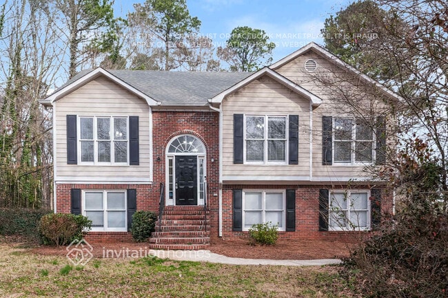 Building Photo - 3201 Beuhlah Way SE