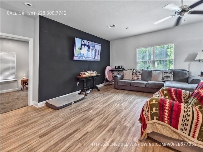 Building Photo - 5065 Fairbury Way