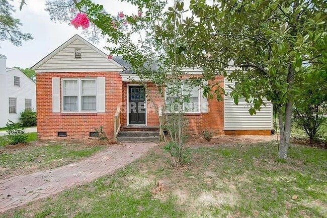 Building Photo - 4405 Monticello Rd