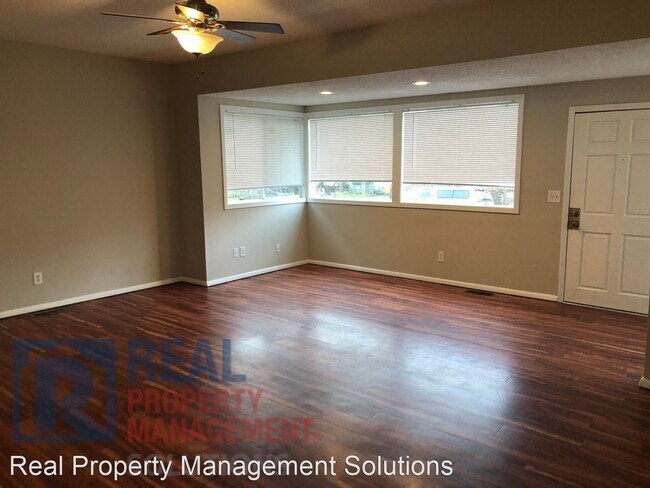 Foto del edificio - 4 br, 2 bath House - 7110 SE Cora St