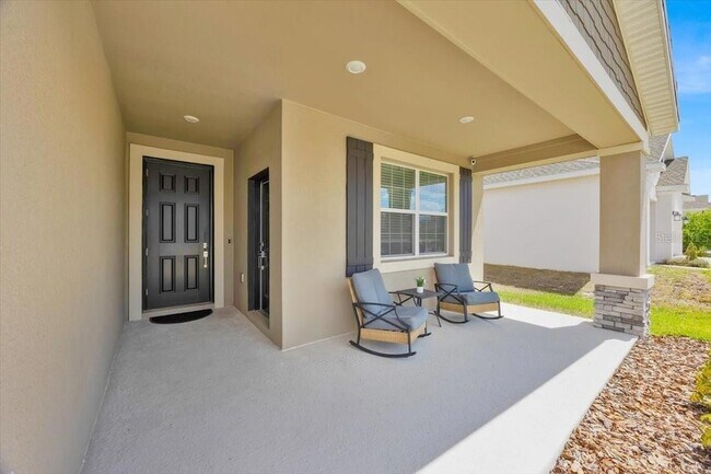 Foto del edificio - 717 Citrus Reserve Blvd