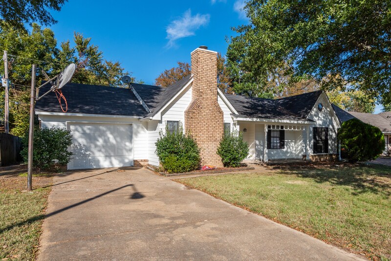 Primary Photo - 6620 Stockport Dr