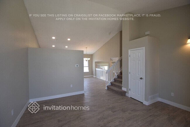 Foto del edificio - 1424 W 132nd Pl