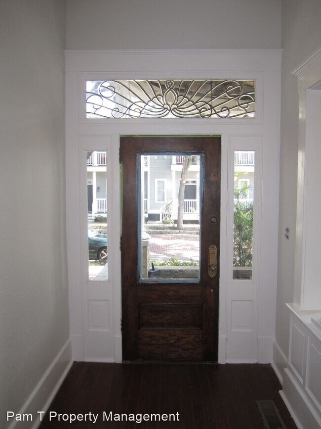 Foto del edificio - 315 E 31st St