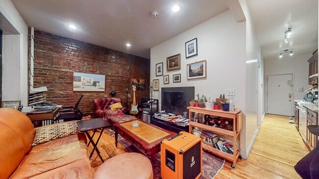 Building Photo - 148 Second Avenue