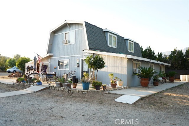 Primary Photo - 10495 Bluff St