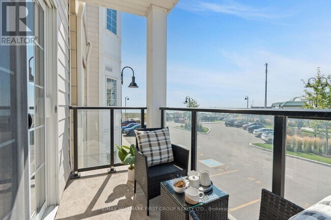 Photo du bâtiment - 70 Shipway Ave