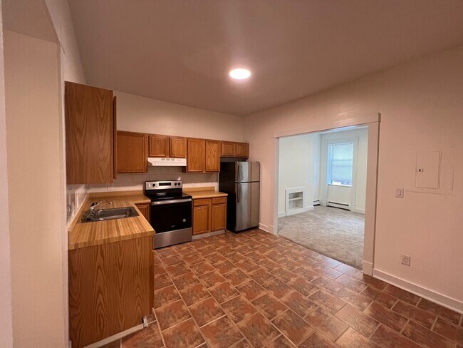 Building Photo - 202 N. Pearl St. Unit 1