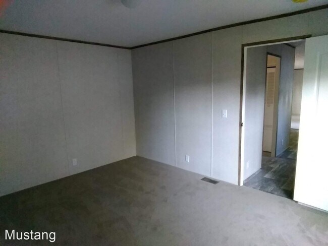 Building Photo - 3 br, 2 bath House - HUM 206