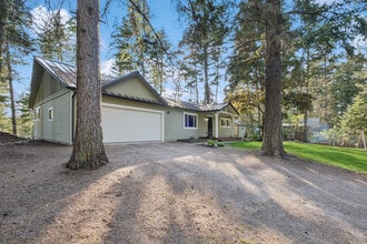 Building Photo - 278 N Many Lakes Dr