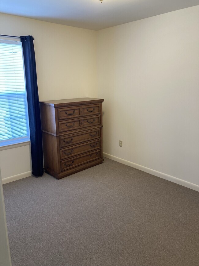 Building Photo - Quantico Apartments