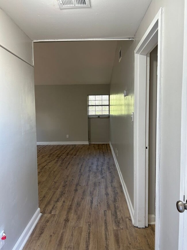 Foto del edificio - Move in now!