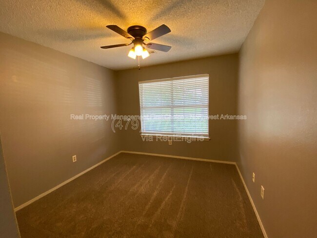 Foto del edificio - 3168 Shale St
