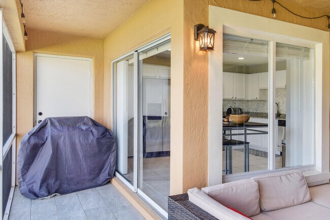 Foto del edificio - 6125 Eaton St