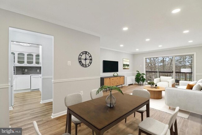 Foto del edificio - 10300 Westlake Dr